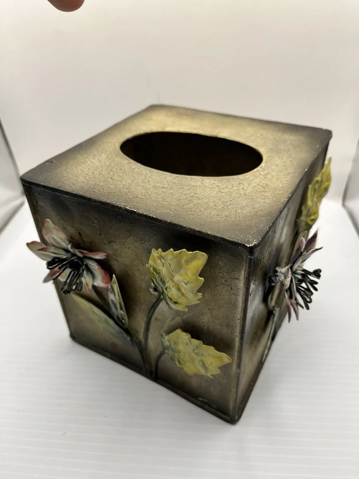 Soporte para caja de pañuelos de metal ornamentado con hojas de metal 3D y plástico ámbar muy único Foto 4 de 4