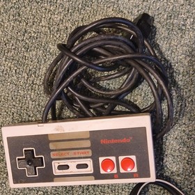 2 Controllers, Four Score,Turbo Blaster, NESadvantage,Power supply, & RF adapter