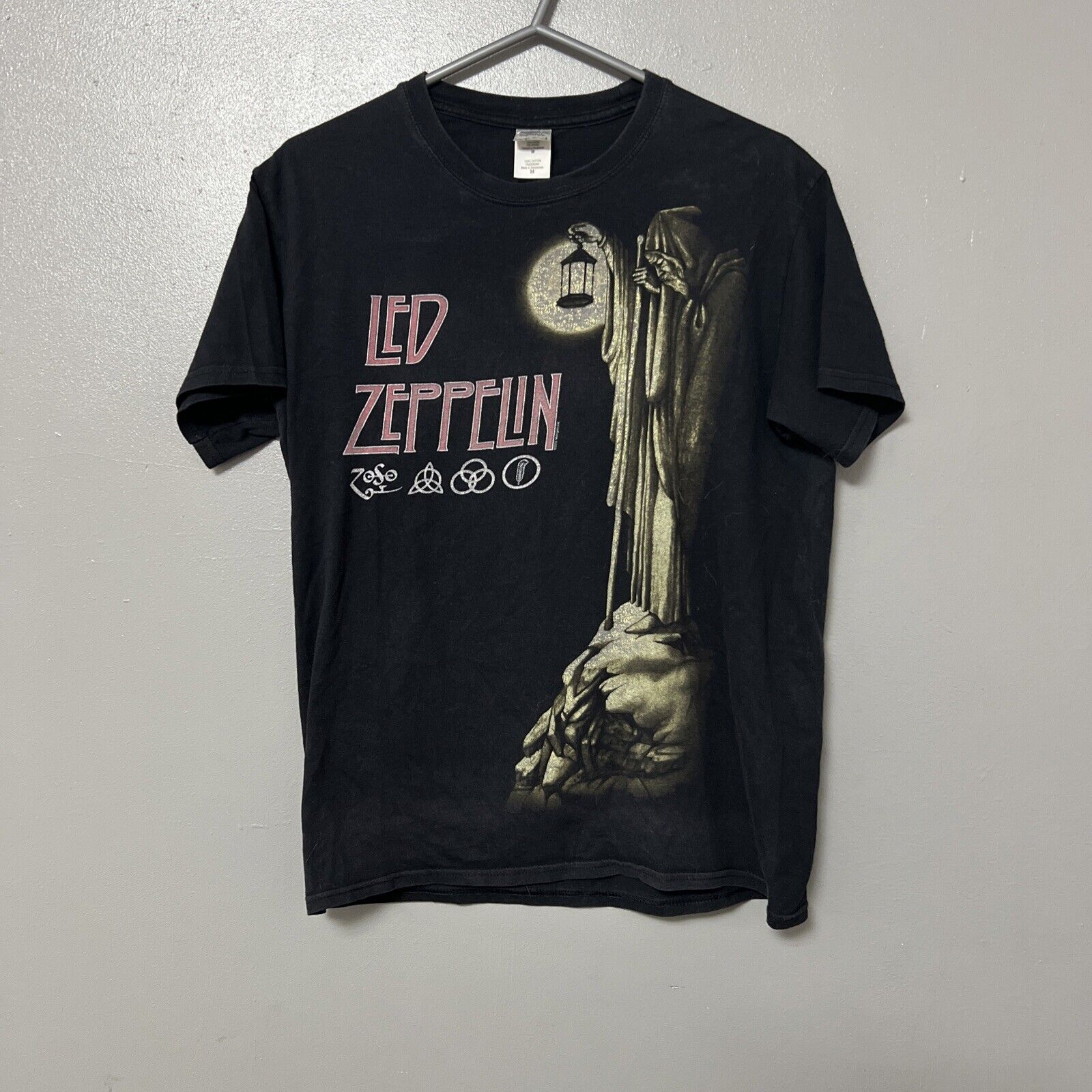Led Zeppelin T Shirt Black ZOSO Hermit Lantern Size Medium