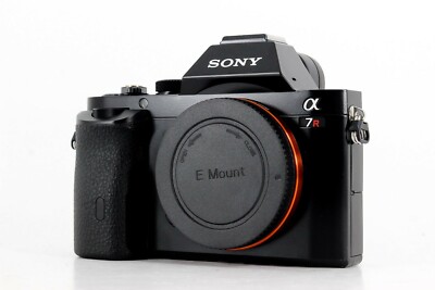 Sony Alpha A7R 36.4MP Mirrorless Digital SLR Camera (Body Only) - Black 90% New