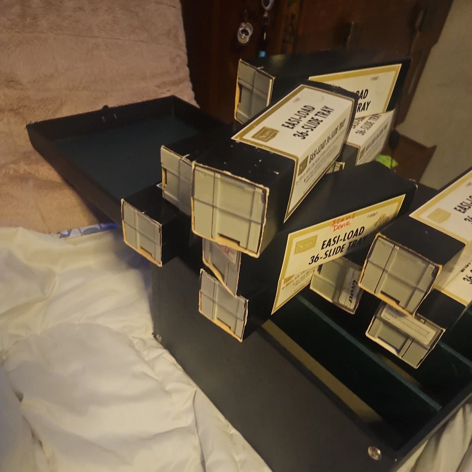 Sears "BANDEJA DESLIZANTE FÁCIL DE CARGAR"  Foto 3 de 4