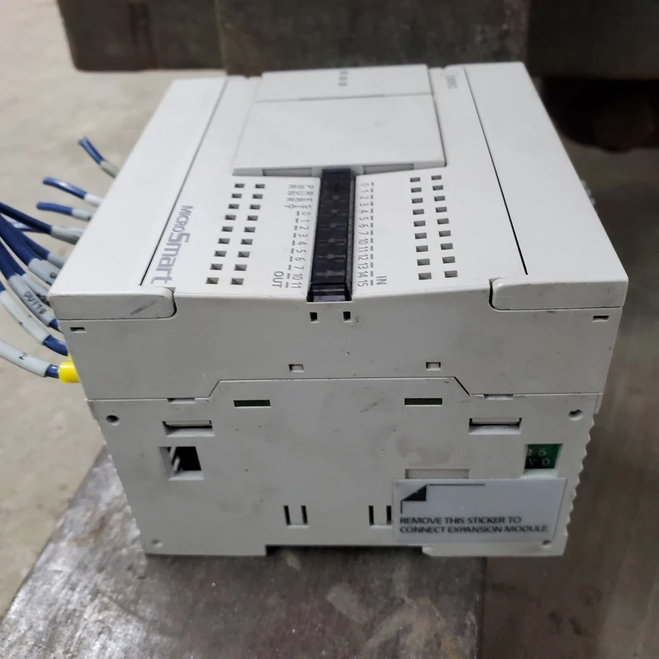 IDEC FC4A-C24R2C MicroSmart Controller - Image 4 of 4