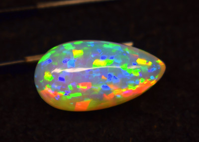 10.7CT  Vibrant Ethiopian Opal Cabochon, Rainbow Flashy  Gemstone20.4x11.2x9.7mm