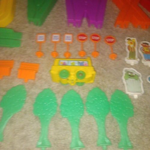 Vintage Playskool Sesame Street Alphabet Roadway - Complete- Working Bus W/ Box! - Picture 8 of 13