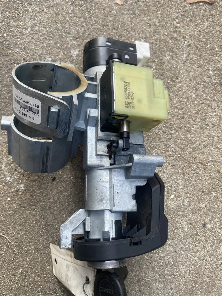 💥 2007-2017 GMC Acadia Outlook Traverse Ignition Switch Immobilizer + Key OEM - Image 2 of 4