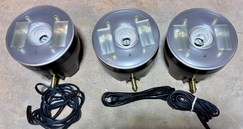 Pro 4-Light Studio Strobe Kit with Extensive Accessories - Image 2 of 4