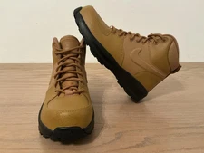 Nike Manoa LTR Boots Youth Size 4.5Y Wheat Black Leather Hiking BQ5372-700