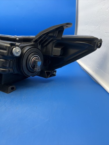 TYC Mint! For 2015-2017 Toyota Camry Right passenger side headlight 20-9609-00 - Picture 8 of 16