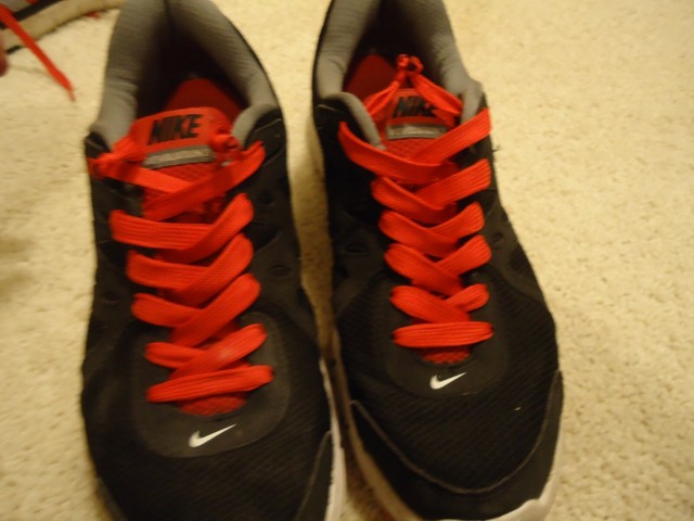 are nike revolution 2 running shoes