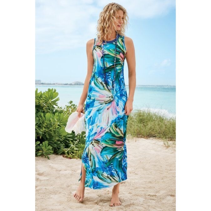 plunge chiffon dress Maternity Bridesmaid Size:US8 (AU12) sculpted movement through the influencer-vm Halterneck Layered Hem Sheer