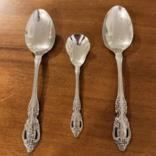 Oneida Renoir Pembrooke 2 Serving Spoons & 1 Sugar Spoon Stainless Steel