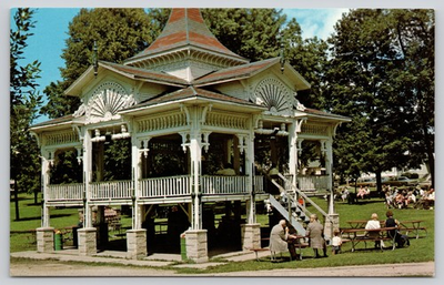 #ad Postcard Beaver Dam Wisconsin Swan Park Spring House Larry Keegstra McGrew $4.50