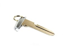 Vehicle Key Mopar 68200221AA