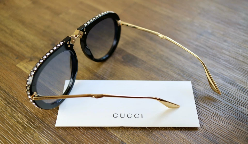 Gucci GG0307S 56mm Foldable Aviator Sunglasses in Black w.Crystals and Blue Lens - Image 3 of 4