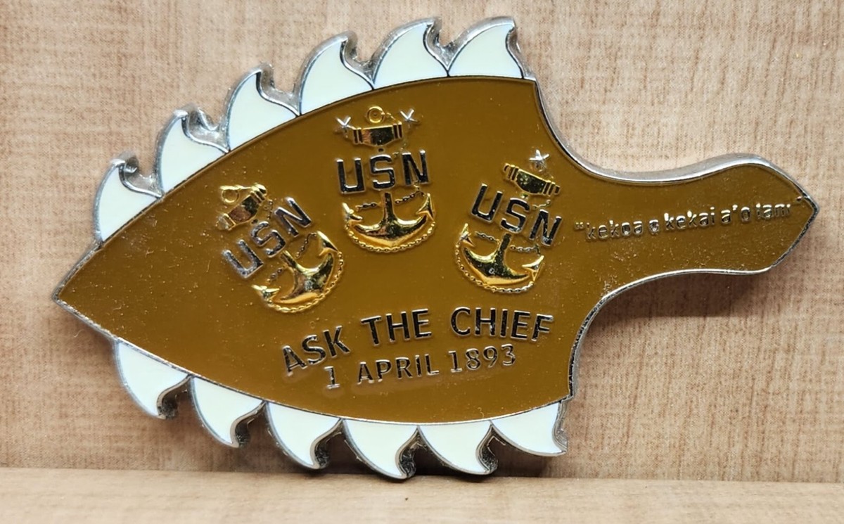 嘉手納基地消防チャレンジコイン Joint Base Pearl Harbor Hickam Challenge Coin USN Navy Shark