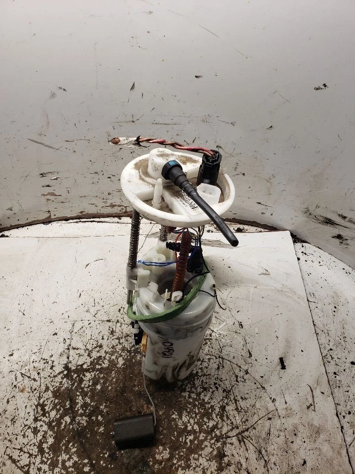 Conjunto de bomba de combustible 4,8 L para BMW X5 1366275 07-10 Foto 2 de 4