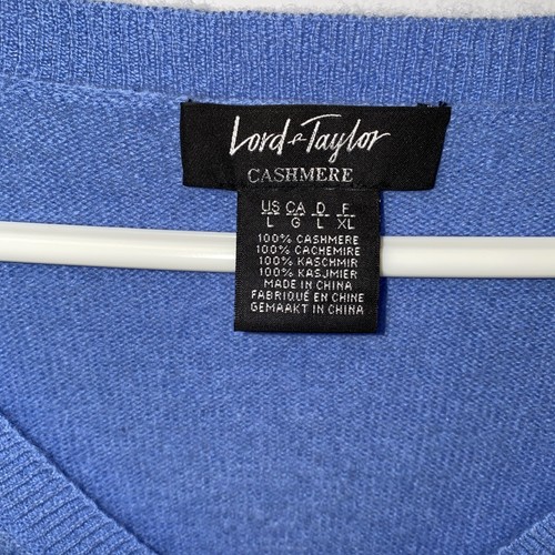 Lord & Taylor—Women's 100% Cashmere V-Neck Long Sleeve Sweater Light Blue—Large - Picture 3 of 6