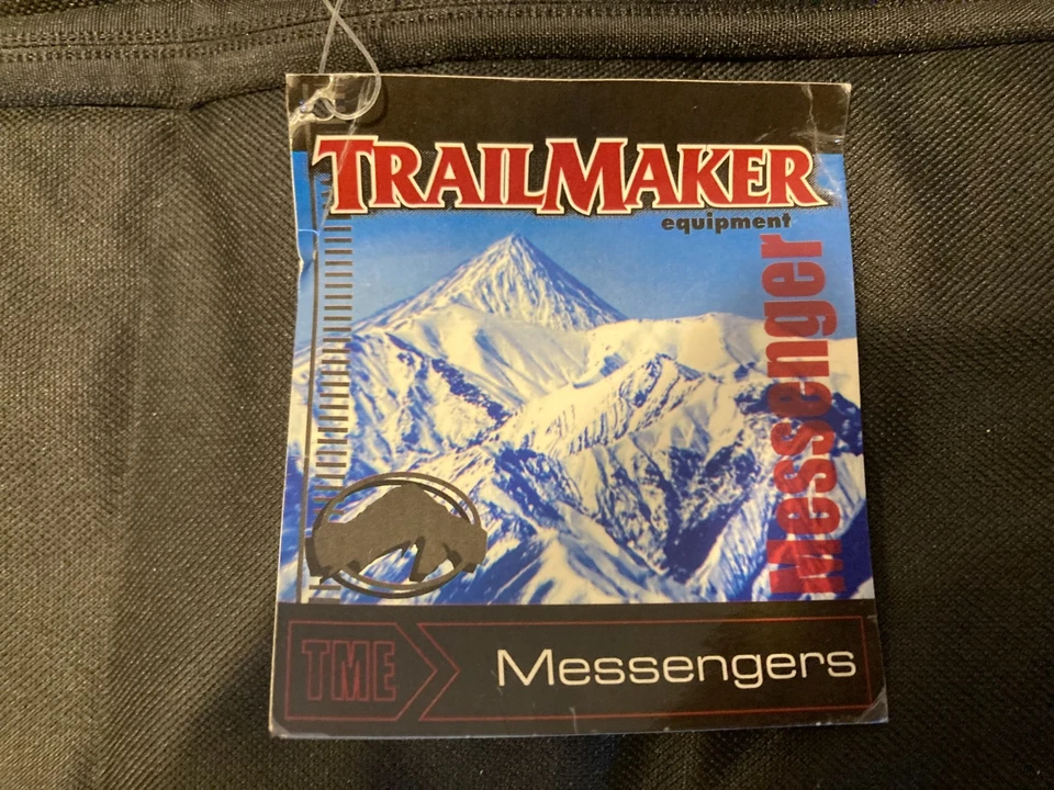 Estuche de transporte Trailmaker negro para portátil Foto 4 de 4