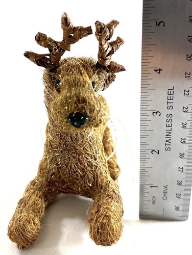 Pair Of Christmas Reindeer Ornaments Raffia Straw Material & Glitter - Picture 6 of 8