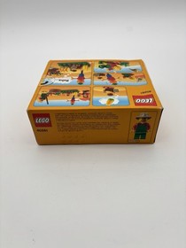 Retired LEGO 40261 Thanksgiving Harvest Building Set Brand New