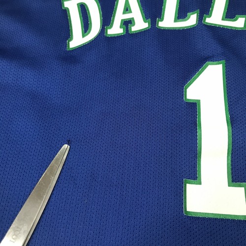 Camiseta deportiva azul vintage años 90 Y2K 1998 campeón Dallas Mavericks #1 talla 52 rara sin etiqueta con nombre - Imagen 4 de 9