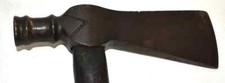 IMPORTANT NATIVE AMERICAN INDIAN TOMAHAWK PIPE WITH DECORATION - LATE 18TH C.