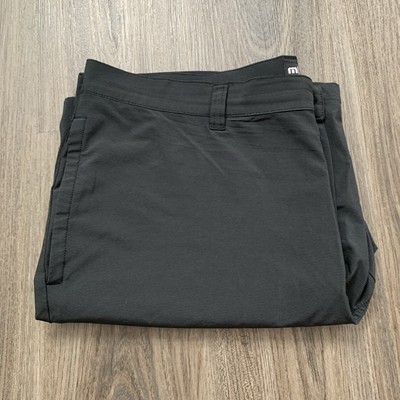 Travis Mathew Golf Shorts Men s Size 38 Performance Golf Stretch Fit Black Chino
