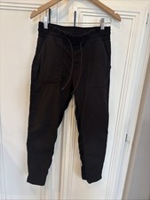 Lululemon Women's Dance Studio Crop 25" Pants Unlined Black Sz 6 Ribbed Stripe