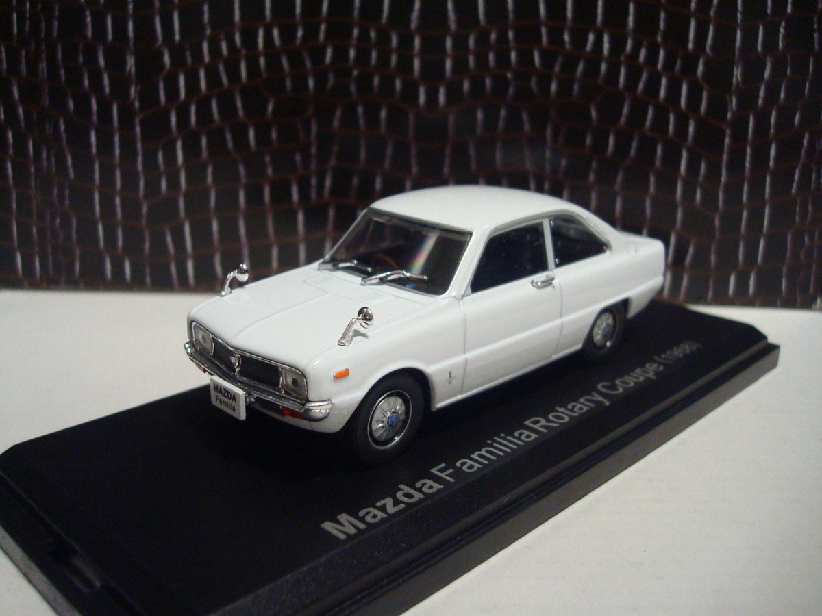 Mazda Familia Rotary Coupe 1968 1/24 Diecast Model Japanese Cars 