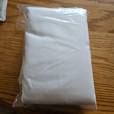 Amazon Basics Pleated Bed Skirt Queen Bright White Brand New