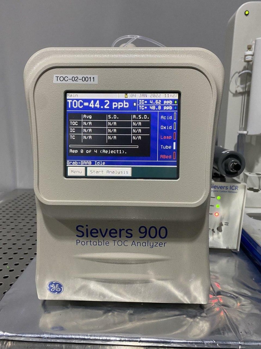 GE Sievers 900 Portable TOC Analyzer with Autosampler and GE Sievers 900 Portable TOC Analyzer with Autosampler and