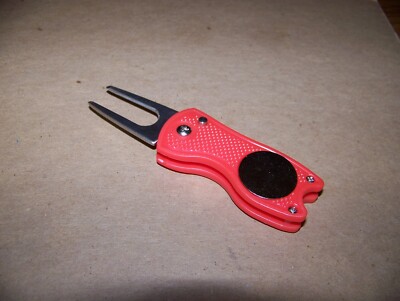 Switchblade Golf Divot Tool with Ball Marker LIGHT RED  NEW with FREE SHIPPING