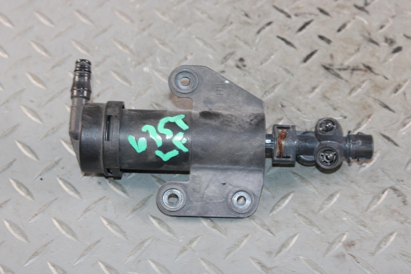 Bentley Continental GT 2003-2012 Left Washer fluid