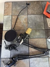 BM-800 Condenser Studio Microphone And Boom +...