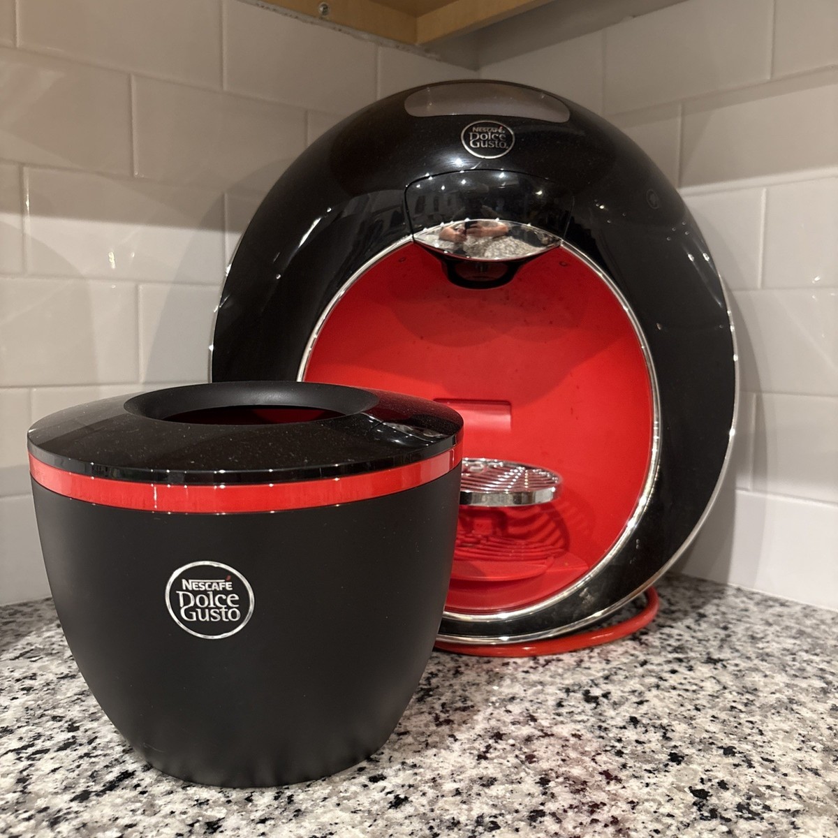 【専用】Nescafé Dolce Gusto 本体Wine red Nestle Japan Nescafe Dolce Gusto Genio 2 Wine Red MD9771-WR