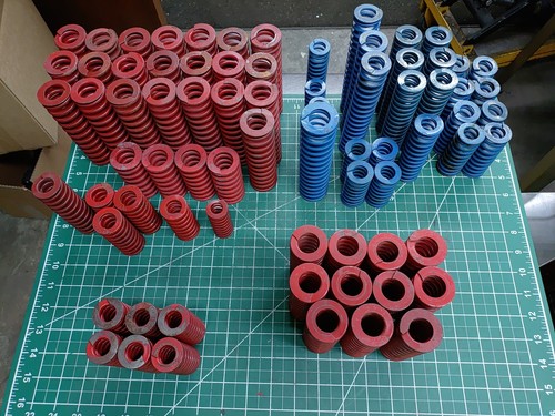 (Lot of 75) Assorted Size Die Springs Medium, Med Heavy, Heavy Mixed Brands