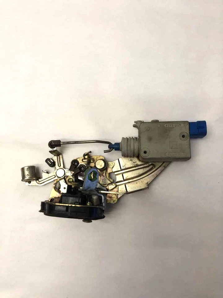 Cadillac Catera 2001 cerradura puerta trasera pestillo actuador conjunto pasajero derecho Foto 3 de 4