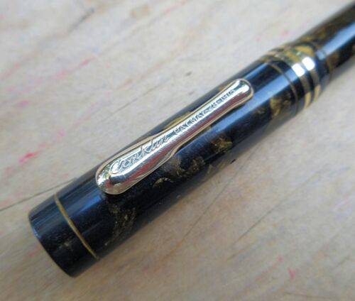 Conklin Endura Fountain Pen - Fine Conklin 14k nib - Picture 7 of 14