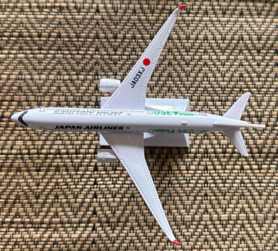【値下げ不可】【未開封】AIRBUS A350-900 ミニチュアモデル JAPAN AIRLINES NEW AIRBUS A350-900 SMALL SCALE MODEL NEW VERSION