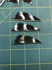 2" Right Wing Shield Natural Barred Feather Fletching, 25Pk Archery 🇺🇸