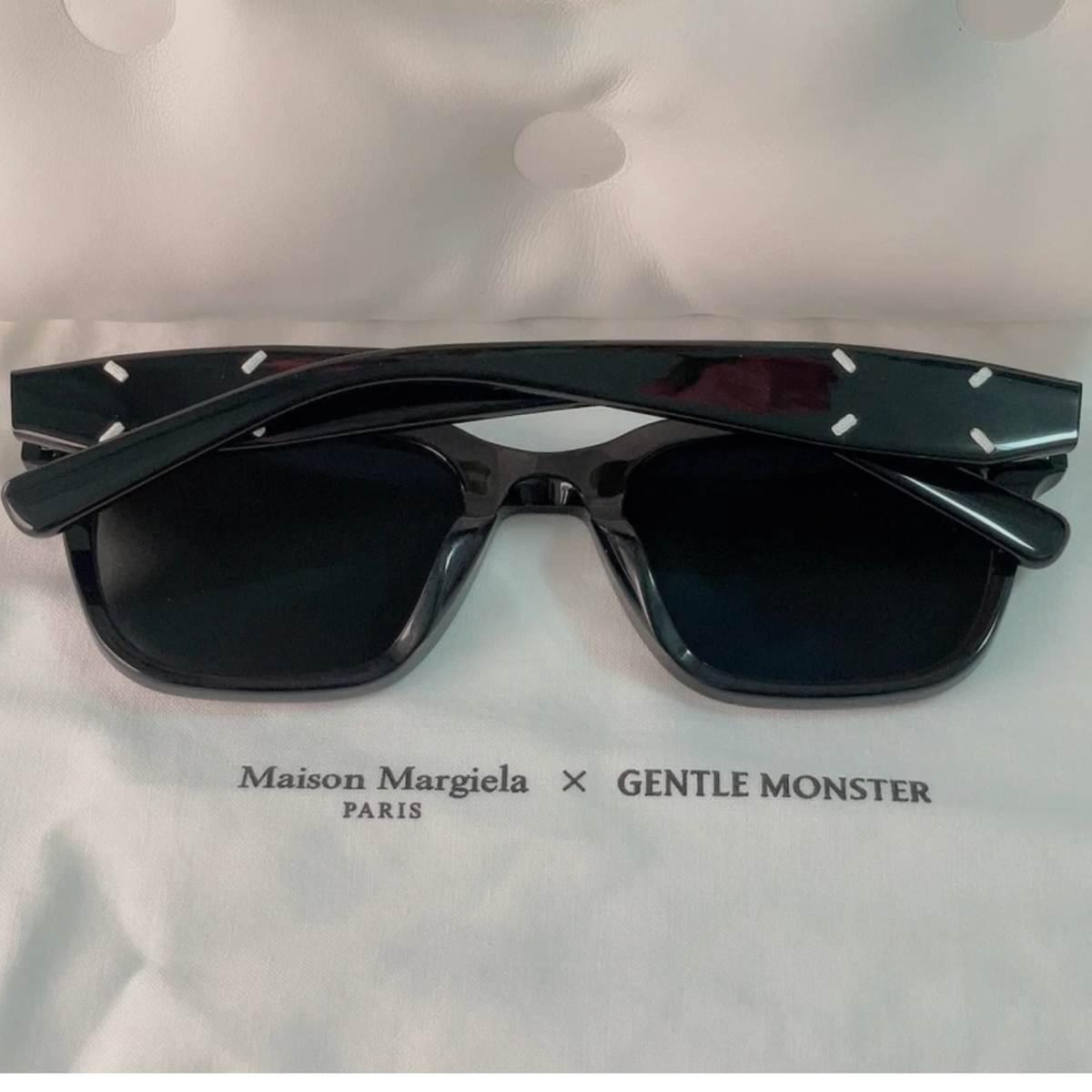 Gentle Monster x Maison Margiela MM110 Black Black / FEDEX Gentle Monster x Maison Margiela MM110 Black Black / FEDEX