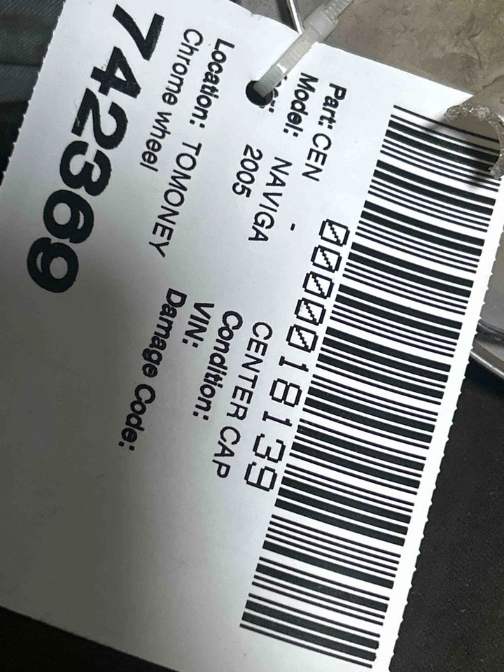 Fits 2005 Lincoln Navigator 18in Chrome Center Cap OEM:5L741A096AB Foto 4 de 4