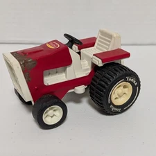 Vintage 70s Tonka Lawn Farm Tractor &  Toy Metal/Plastic 4" Red Pressed Steel