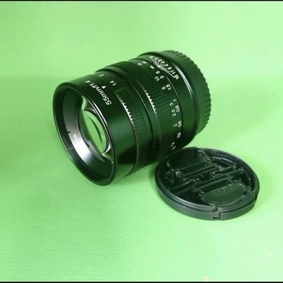55mm F1.4 Fujifilm Mirrorless Lens, portrait, low light, bokeh, manual