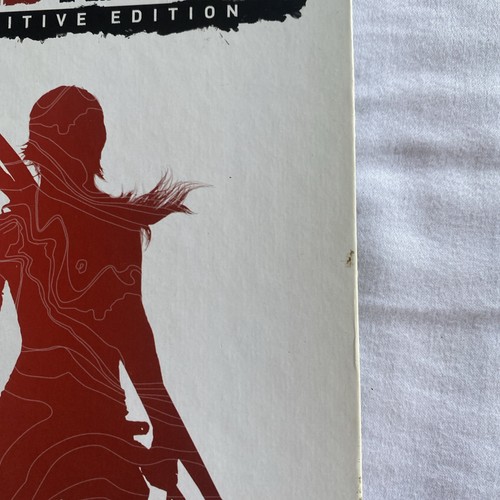 Tomb Raider Definitive Edition Artbook Packaging Xbox One Game - - Picture 13 of 24