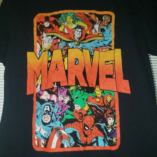 Official Marvel Universe t shirt. Size medium. Spiderman - Picture 2 of 3