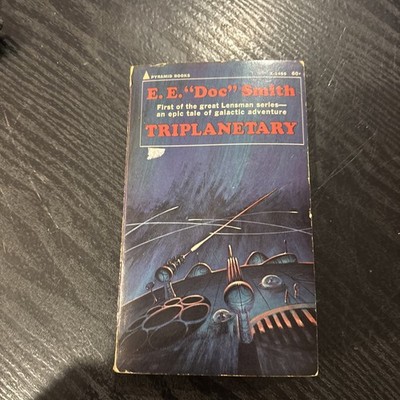 Triplanetary by E. E. Smith and E. D. Smith (1986, Trade Paperback)