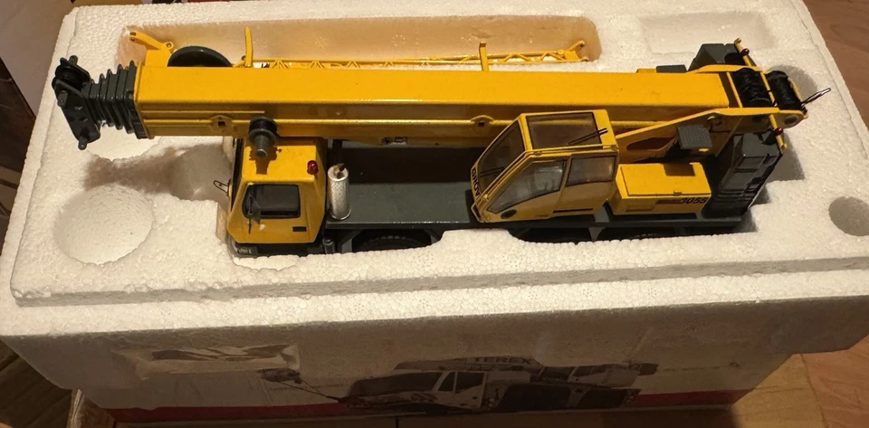 Grove Gmk 3055 Twh 1:50 - Immagine 2 di 2