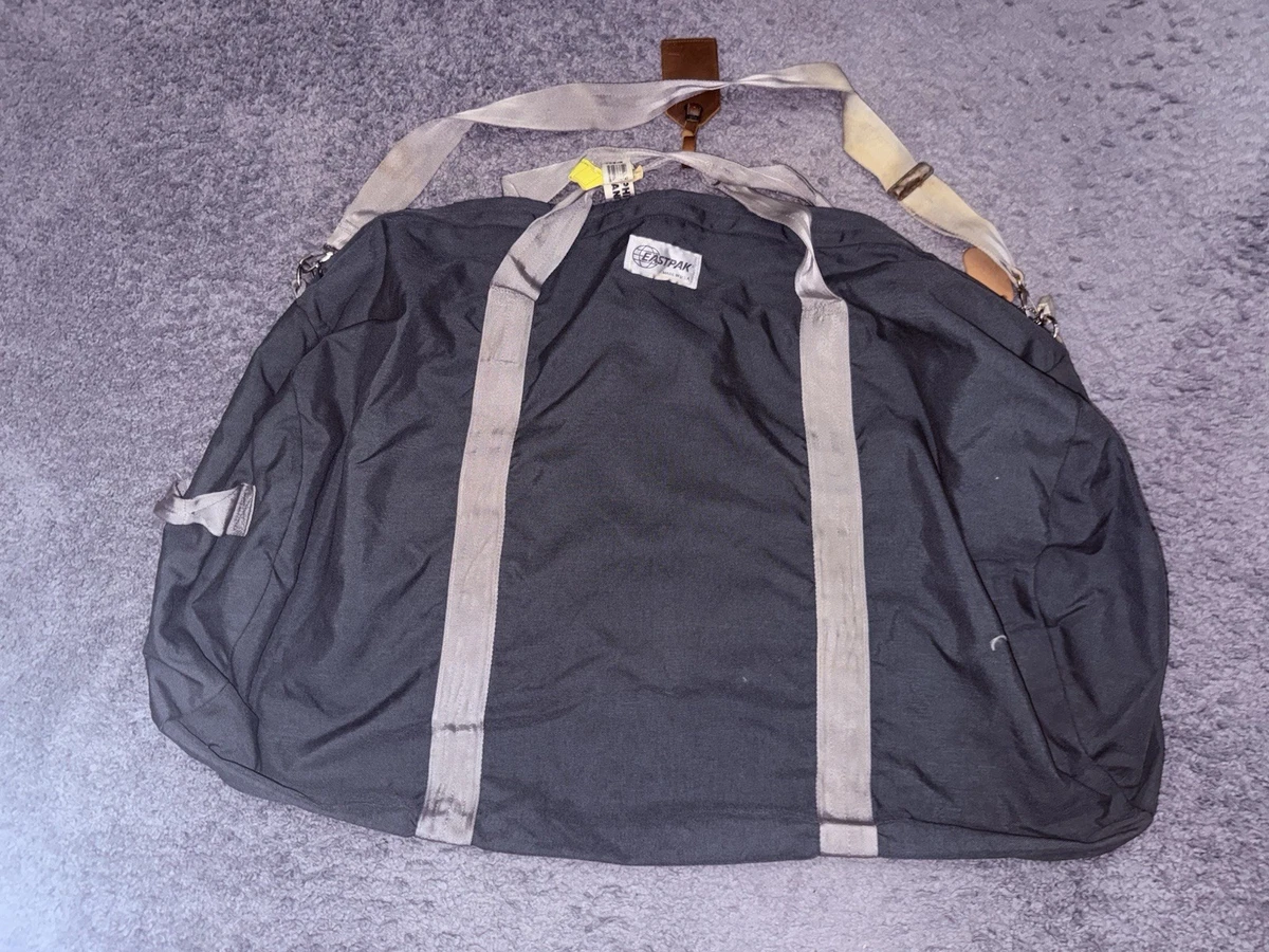 EASTPAK ダッフルバッグ　80s USA製　ビンテージ　ラゲッジタグ　希少 Eastpak Duffle Bags for sale | eBay