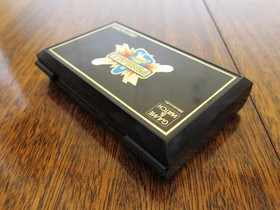 NINTENDO Pinball Game and Watch in Excellent Condition (PB-59) 1983